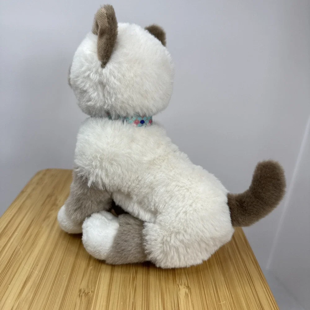 Our Generation Siamese Cat Kitten with Collar for‎ 18